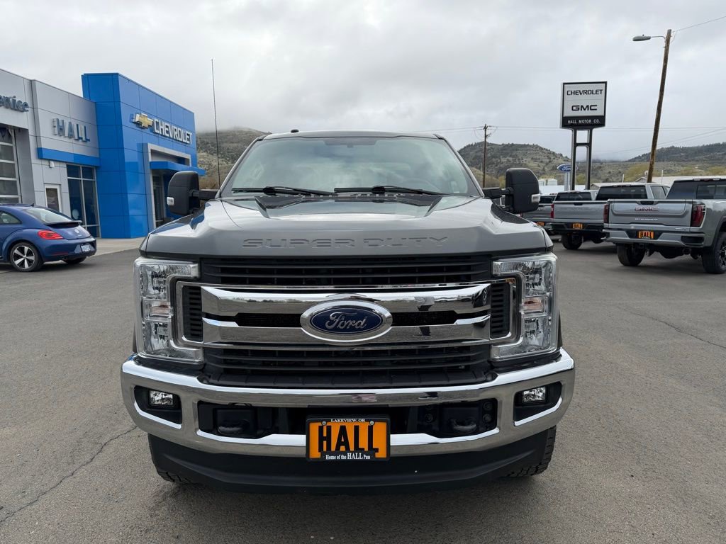 Used 2019 Ford F350 XLT w/ XLT Value Package image 2