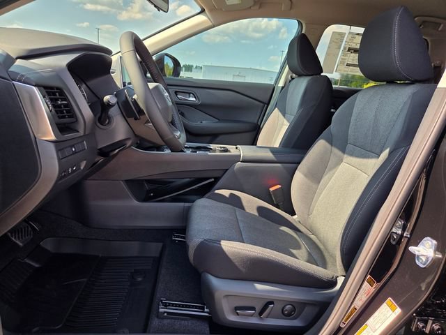 New 2026 Nissan Rogue SV AWD/4WD image 7