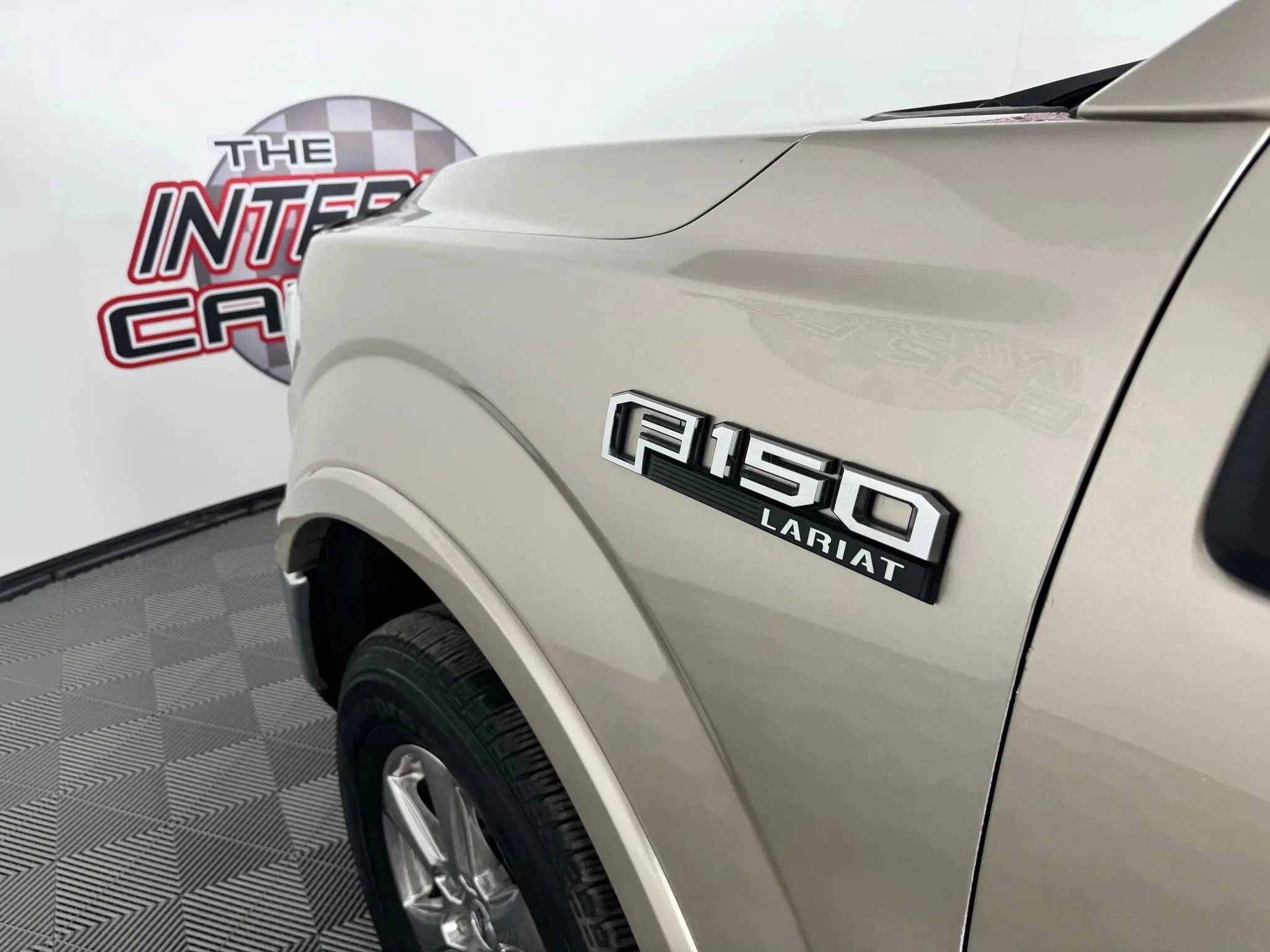 Used 2018 Ford F150 Lariat w/ Equipment Group 502A Luxury image 25