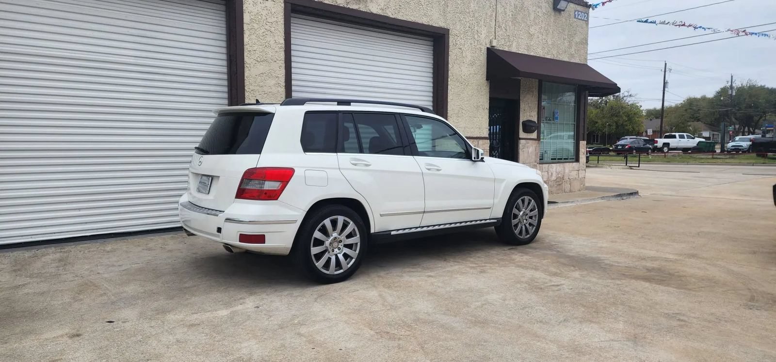 Used 2012 Mercedes-Benz GLK 350 2WD image 5