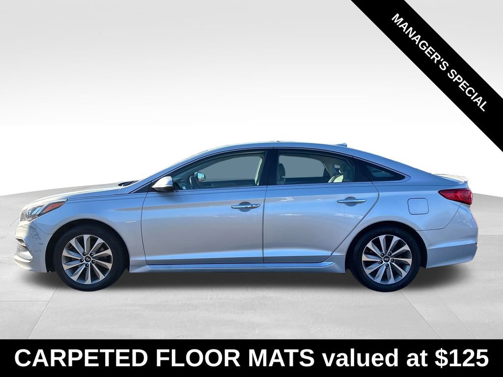 Used 2016 Hyundai Sonata Sport w/ Option Group 02 image 3