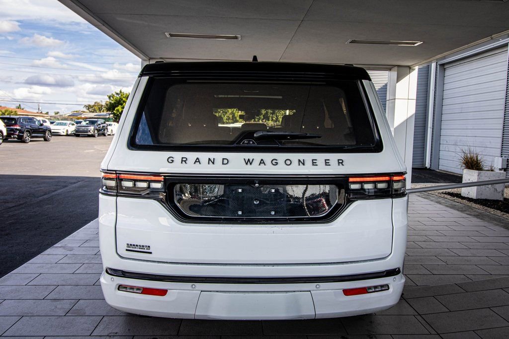 Used 2022 Jeep Grand Wagoneer Series II image 14