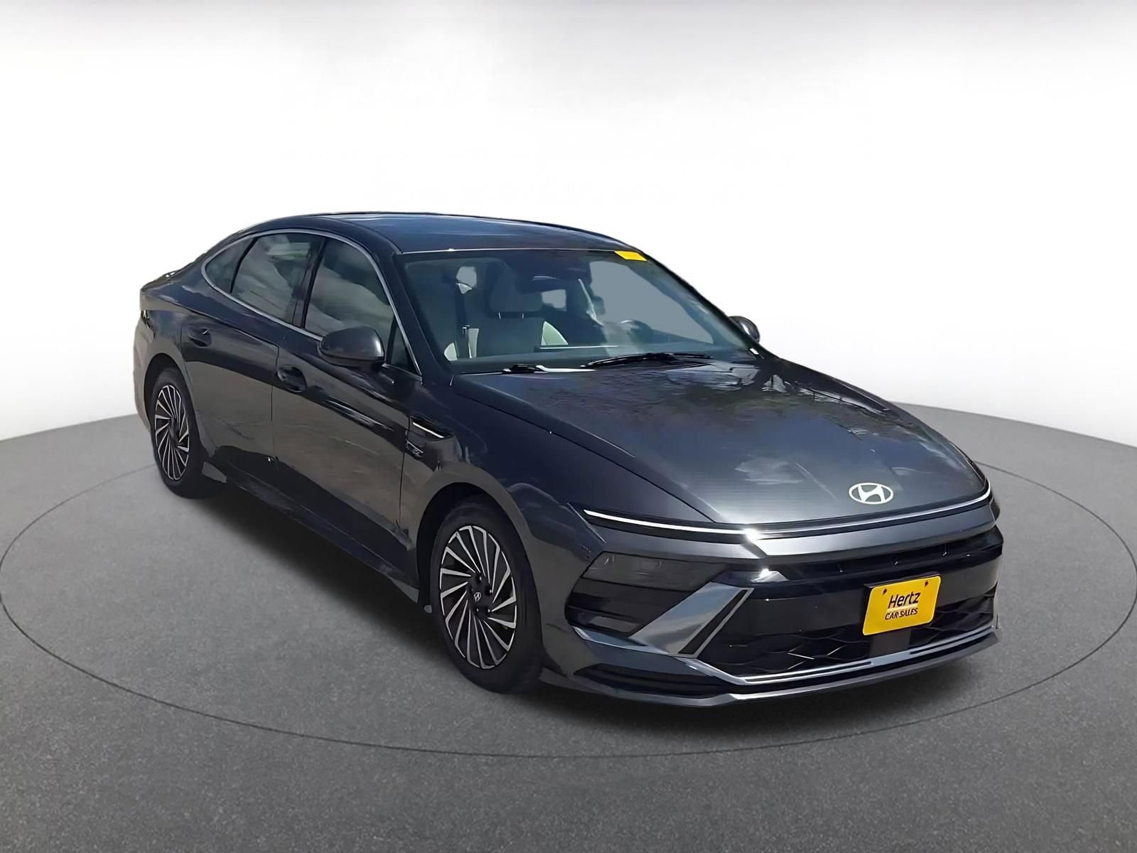 Used 2025 Hyundai Sonata SEL FWD image 3
