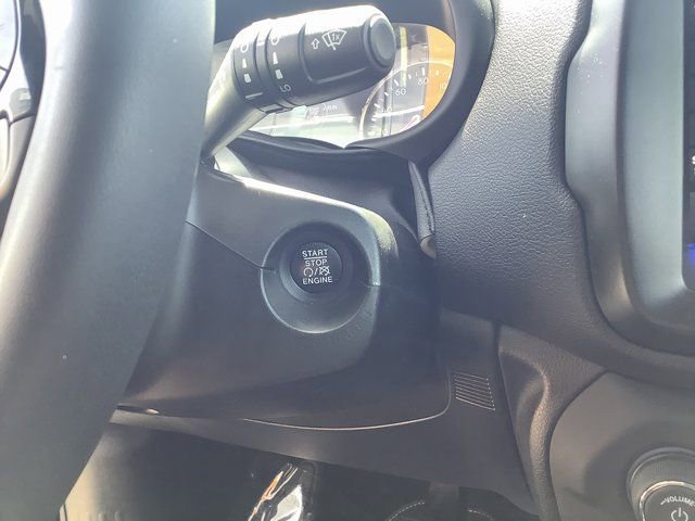 Used 2021 Jeep Renegade Latitude w/ Luxury Group II AWD/4WD image 16