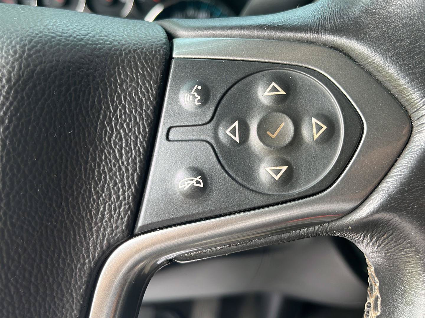 Used 2018 Chevrolet Silverado 2500 LT w/ All Star Edition AWD/4WD image 14