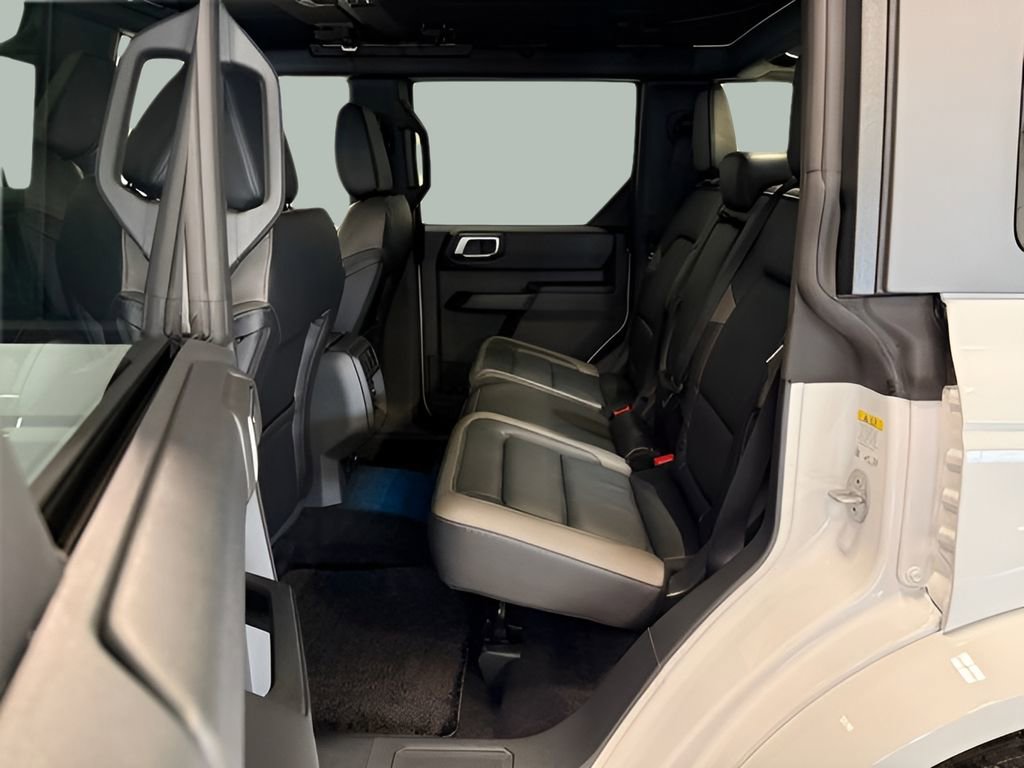 New 2026 Ford Bronco Outer Banks AWD/4WD image 10