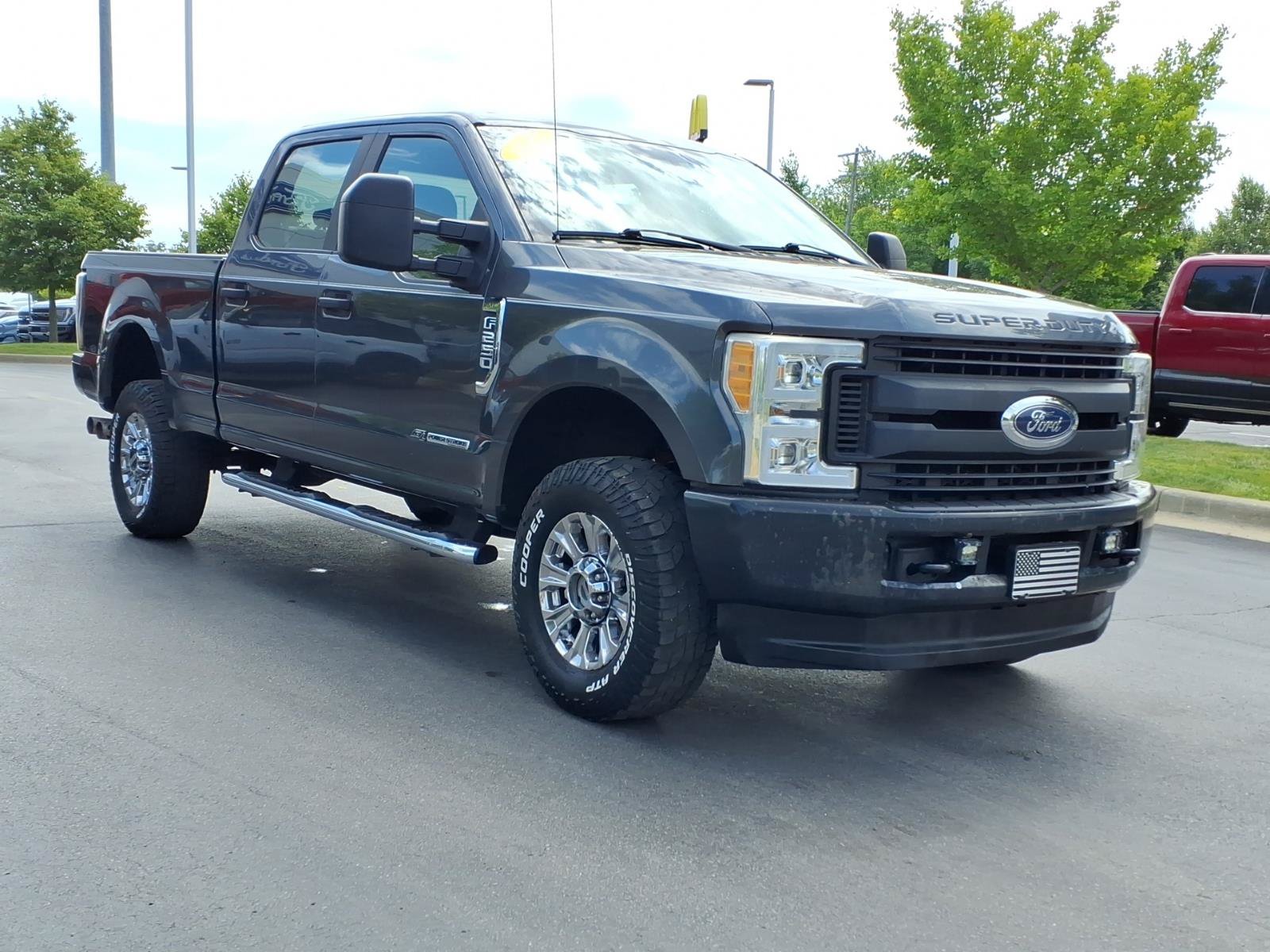 Used 2017 Ford F250 XL AWD/4WD image 3