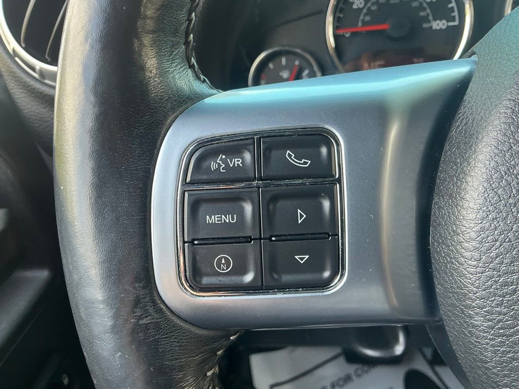 Used 2016 Jeep Wrangler Unlimited Rubicon AWD/4WD image 33
