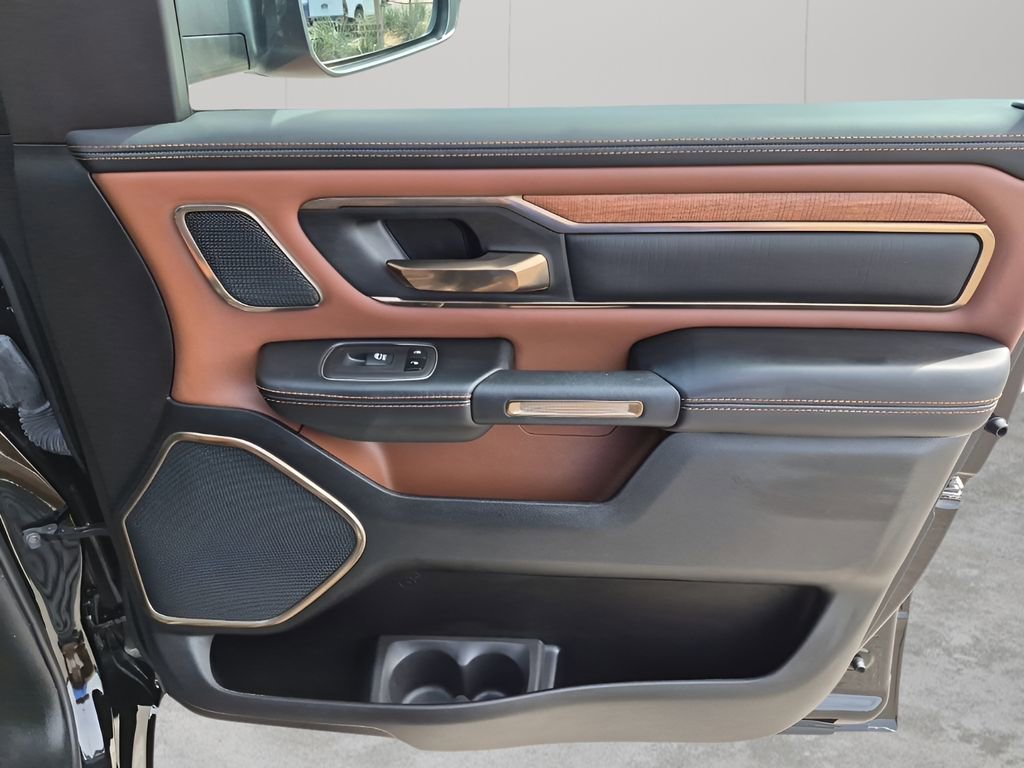 Used 2023 RAM 1500 Limited image 13