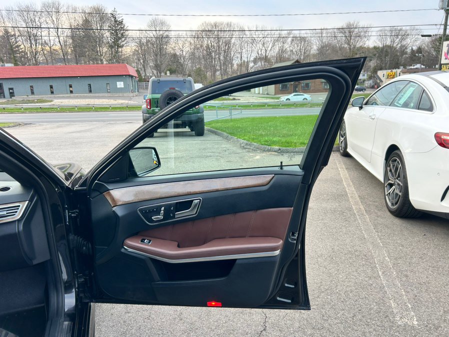 Used 2016 Mercedes-Benz E 350 4MATIC Wagon image 17