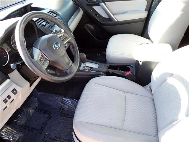 Used 2015 Subaru Forester 2.5i Premium w/ All-Weather Package image 10