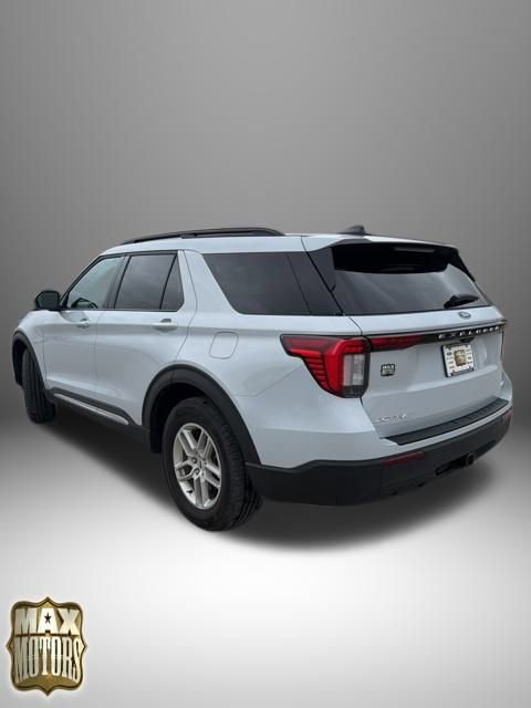 Used 2025 Ford Explorer Active image 6