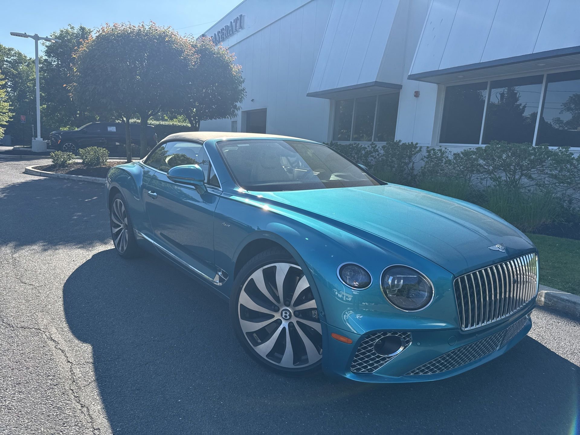 Used 2024 Bentley Continental GT AWD/4WD image 1