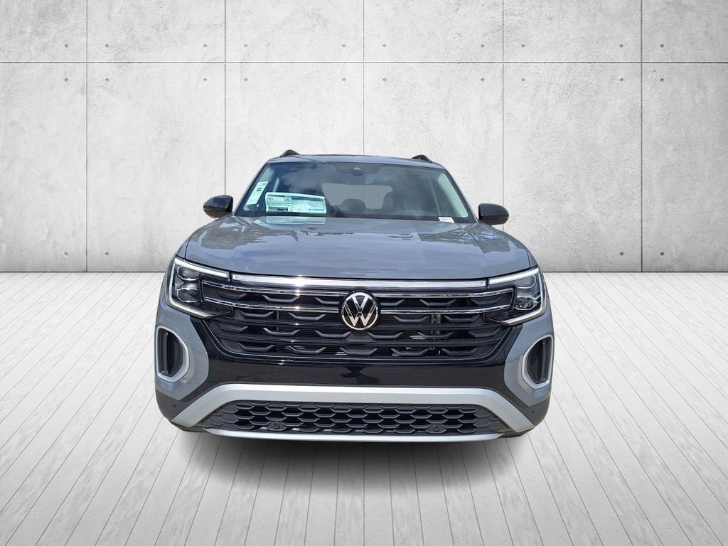 New 2026 Volkswagen Atlas Peak Edition image 8
