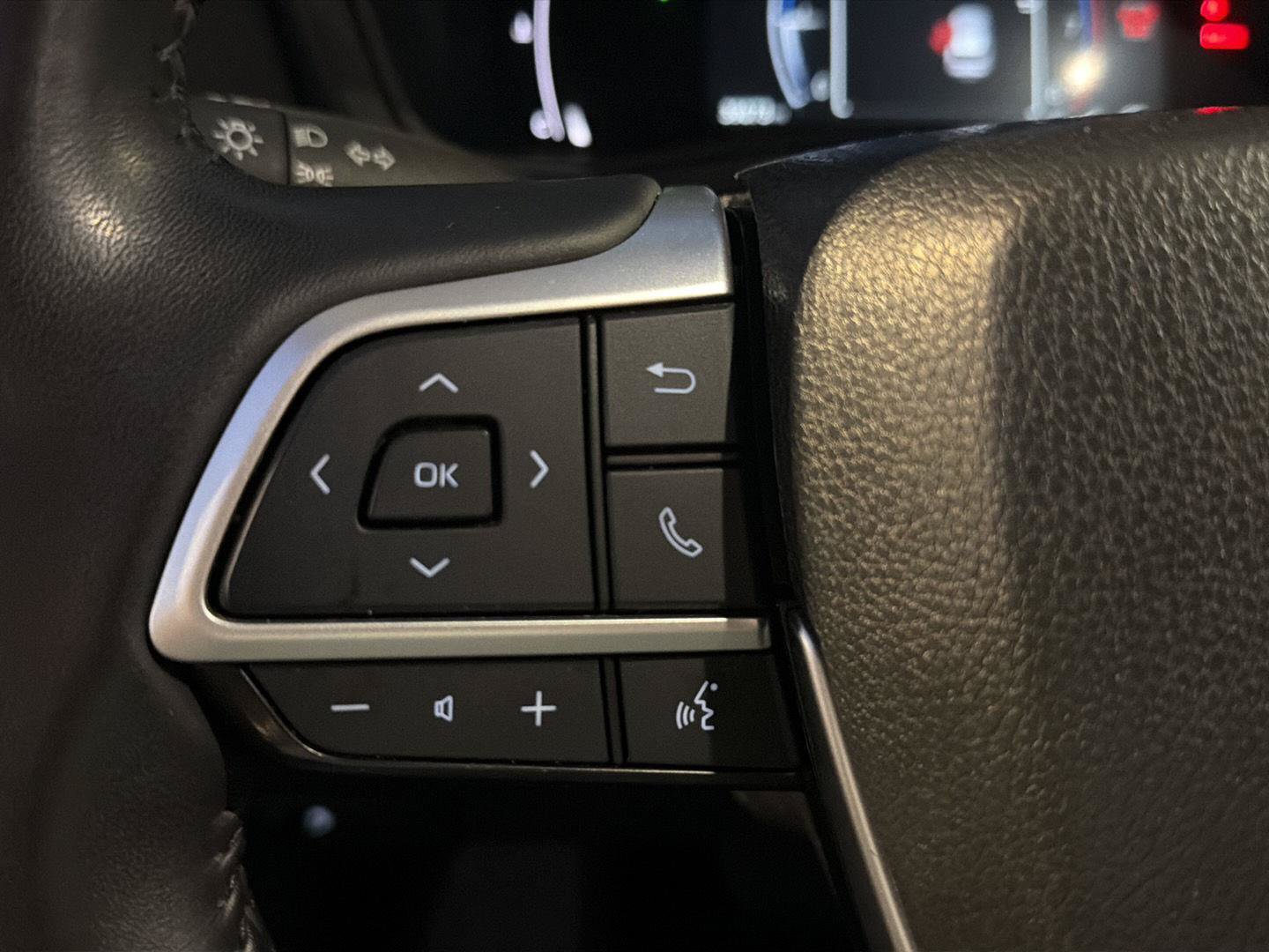 Certified 2025 Toyota Grand Highlander FWD image 22