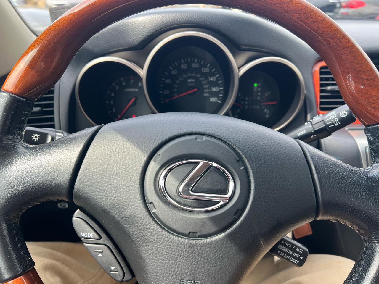 Used 2002 Lexus SC 430 Convertible RWD image 16
