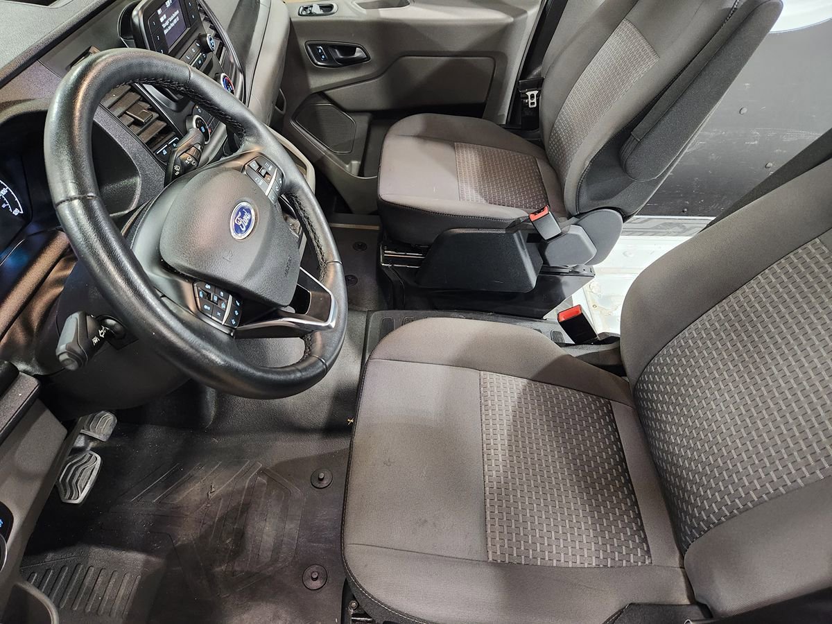 Used 2024 Ford Transit 150 Low Roof AWD image 29
