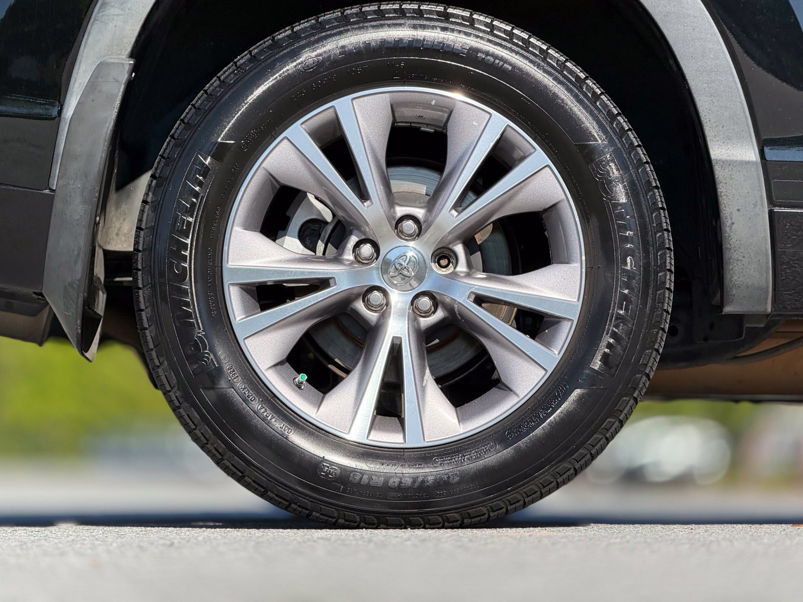 Used 2015 Toyota Highlander XLE AWD/4WD image 20