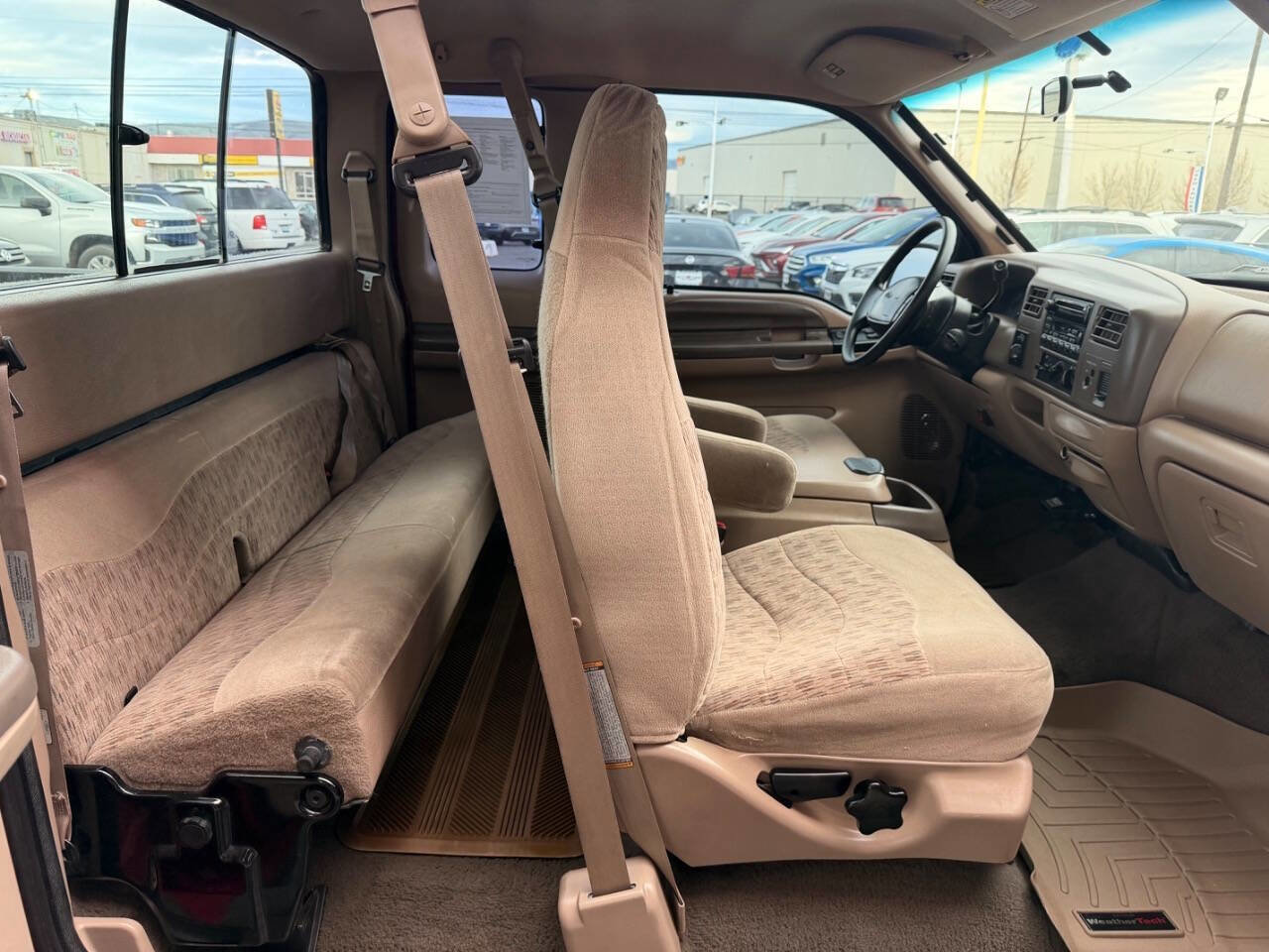 Used 1999 Ford F250 XLT image 9