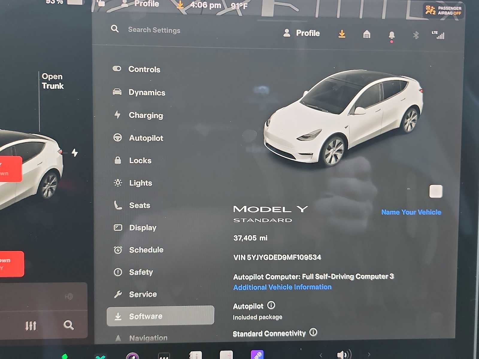 Used 2021 Tesla Model Y Standard Range image 15