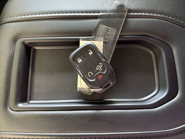 Used 2020 Chevrolet Silverado 1500 LT Trail Boss image 30