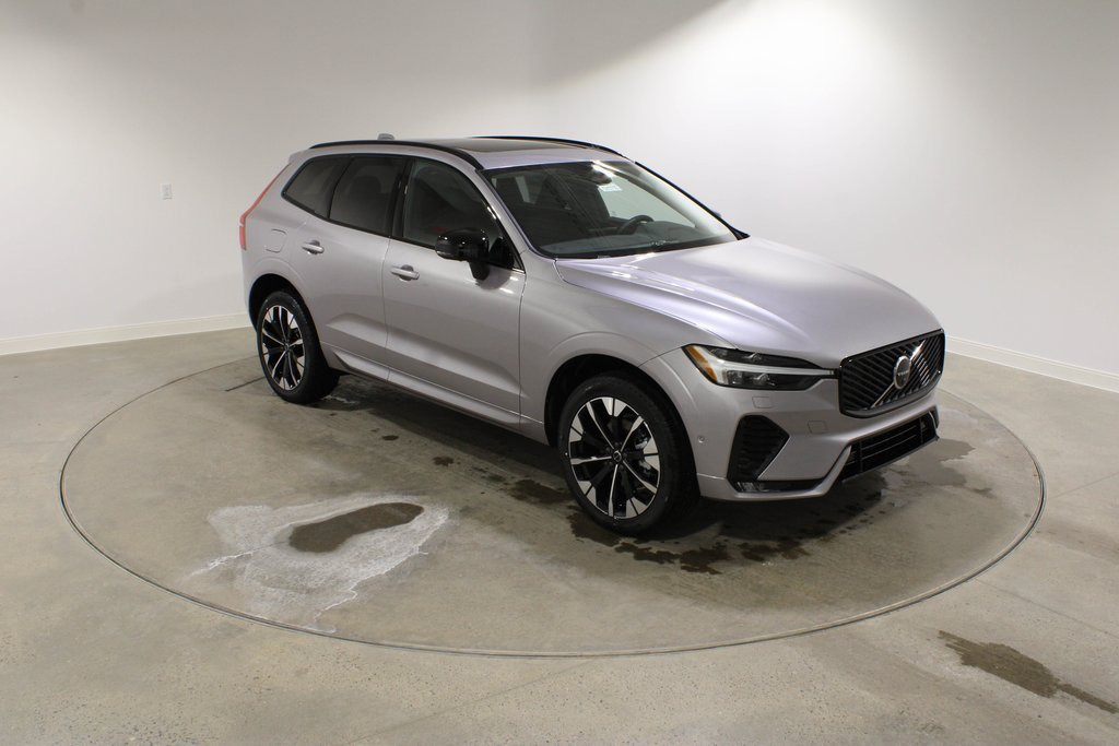 Used 2026 Volvo XC60 B5 Plus w/ Protection Package Premier AWD/4WD image 8