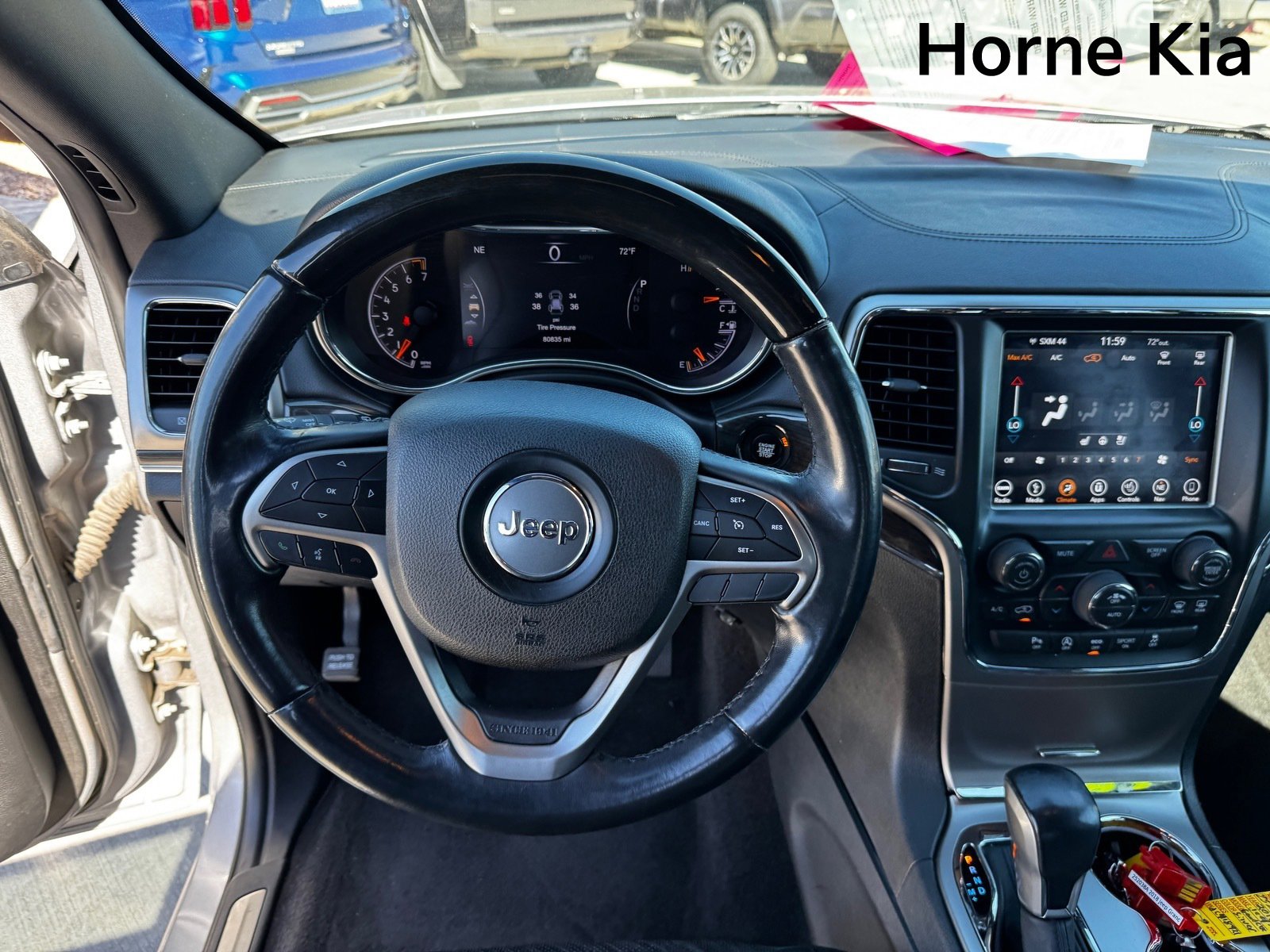 Used 2018 Jeep Grand Cherokee Overland image 16