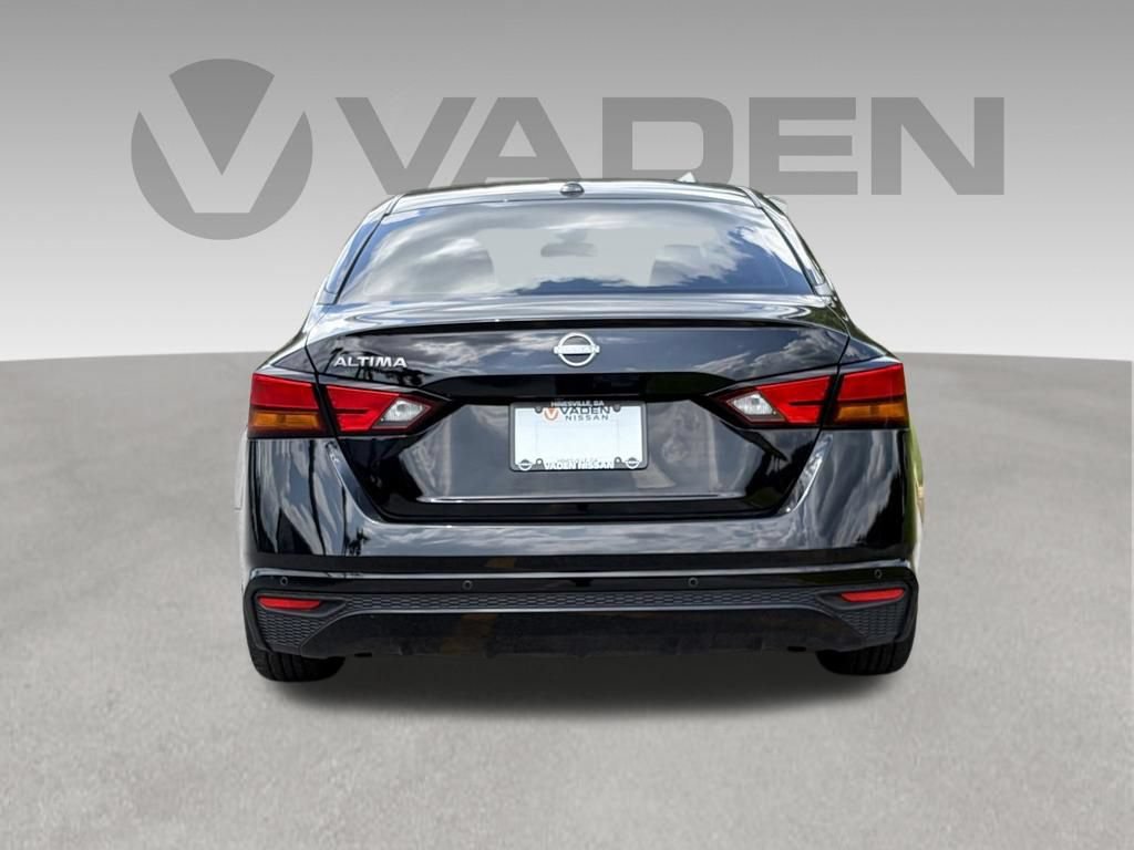 Used 2025 Nissan Altima 2.5 S FWD image 25