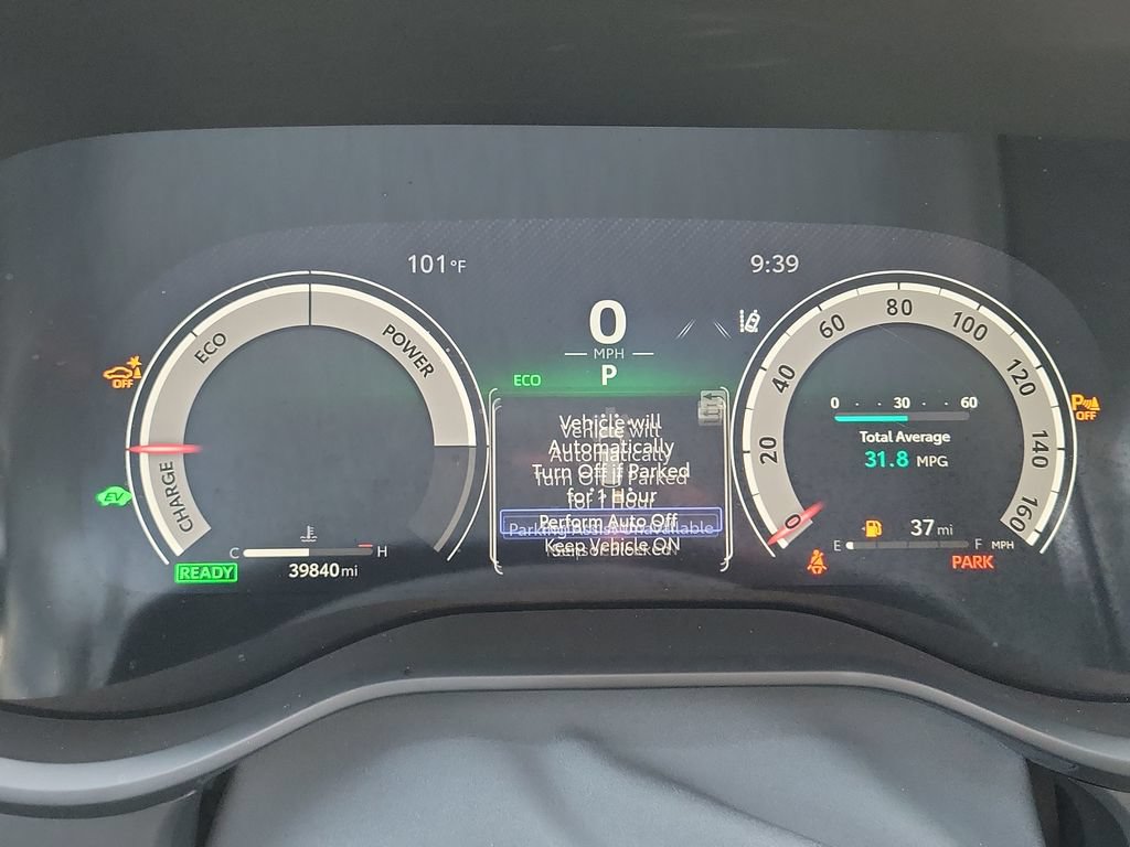 Used 2025 Toyota Sienna XSE FWD image 13