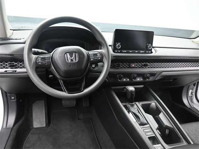 Used 2025 Honda Accord LX image 11