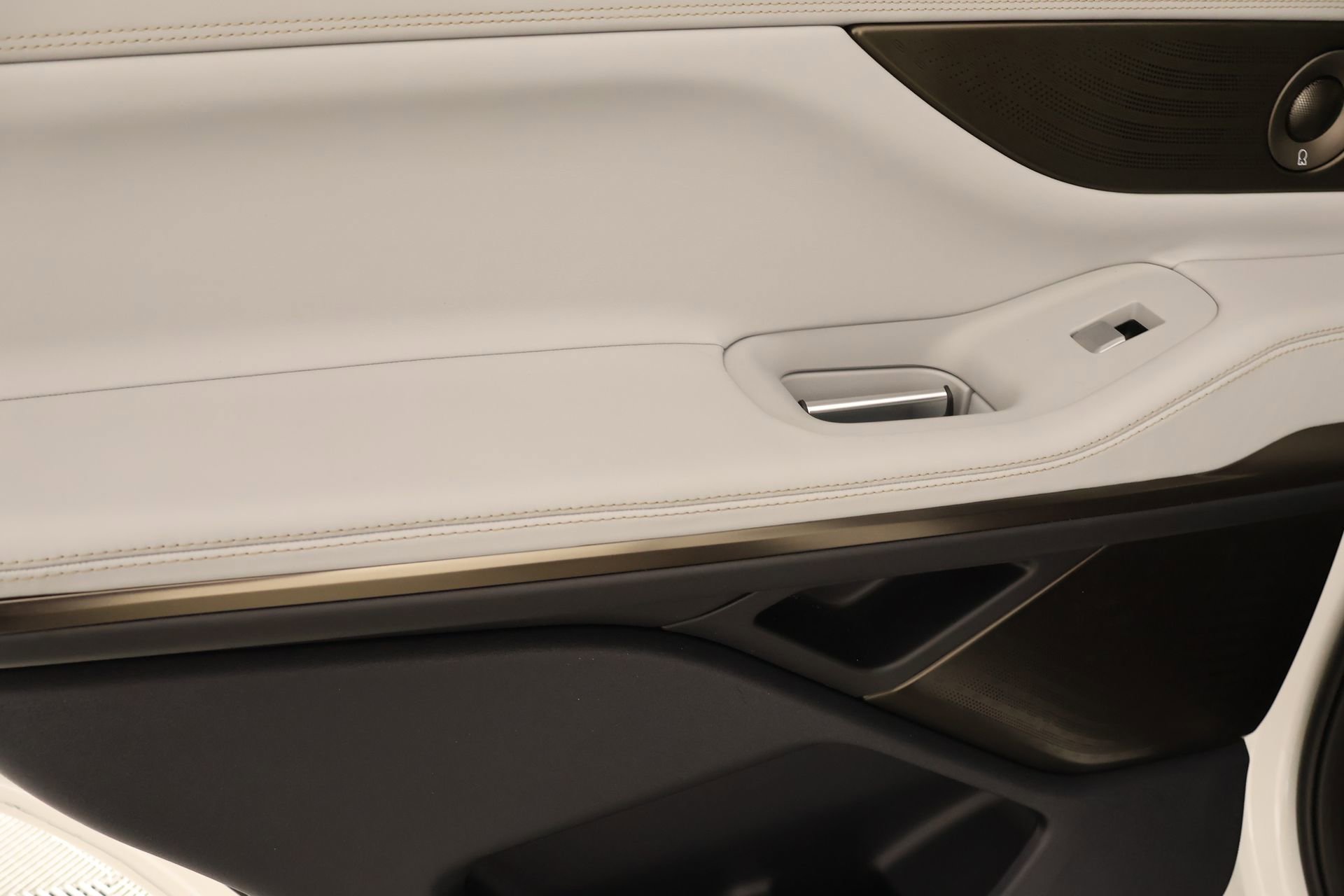 New 2026 Lincoln Navigator Black Label image 18