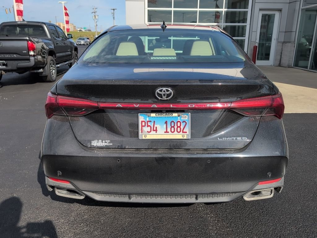 Used 2019 Toyota Avalon Limited w/ Advanced Safety Package image 6
