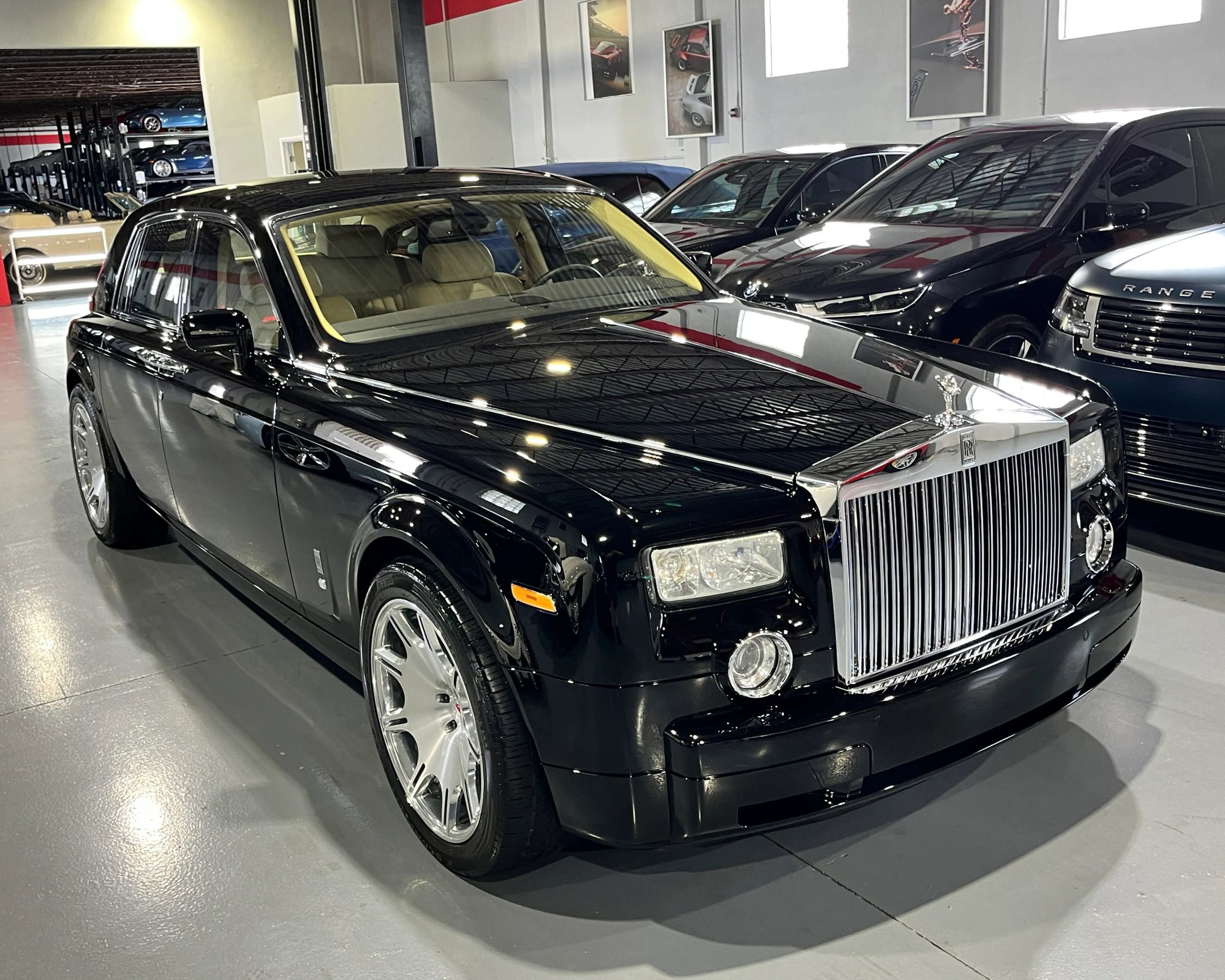 Used 2004 Rolls-Royce Phantom Sedan