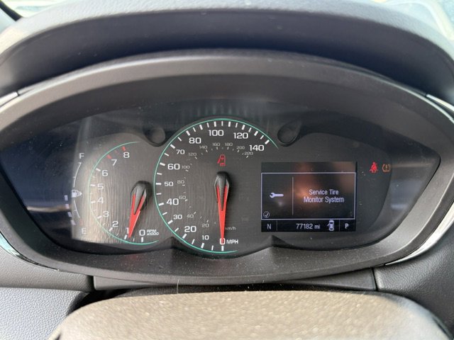 Used 2018 Chevrolet Trax LT w/ LT Convenience Package FWD image 11