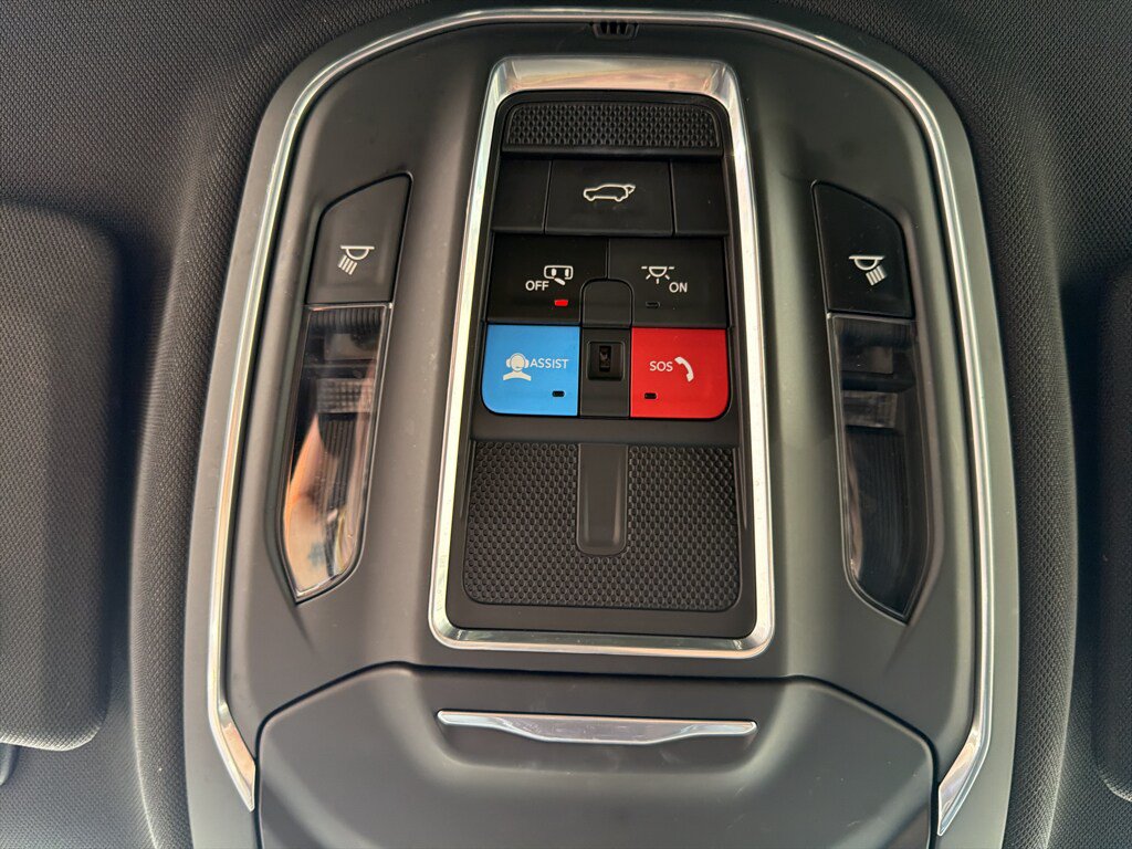 Used 2021 Jeep Grand Cherokee L Laredo AWD/4WD image 21
