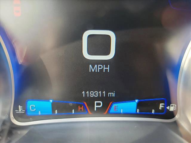Used 2018 Chrysler 300 Limited RWD image 18