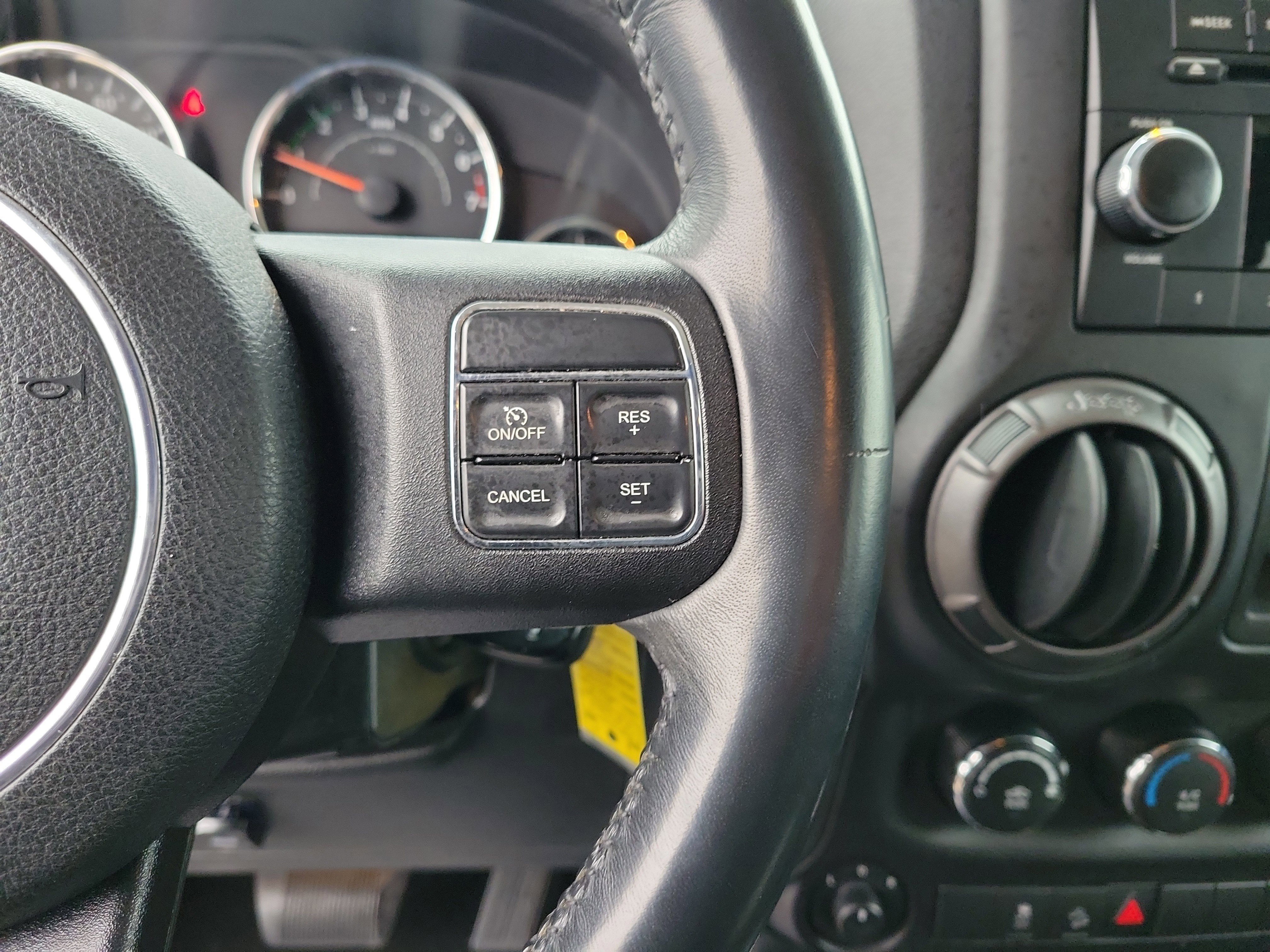 Used 2018 Jeep Wrangler Unlimited Sport S image 23