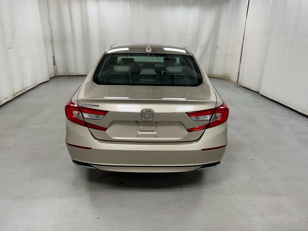 Used 2018 Honda Accord EX image 6