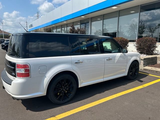 Used 2016 Ford Flex Limited w/ Equipment Group 303A AWD/4WD image 4