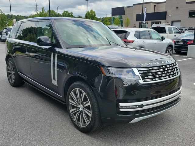 Used 2024 Land Rover Range Rover Long Wheelbase Autobiography AWD/4WD image 3