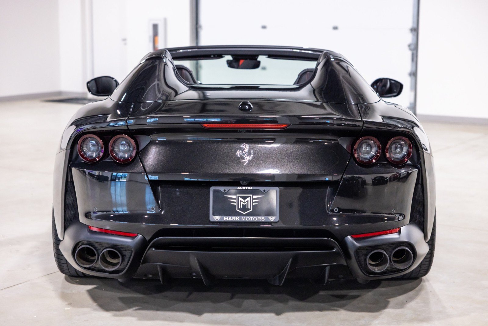 Used 2021 Ferrari 812 GTS RWD image 8