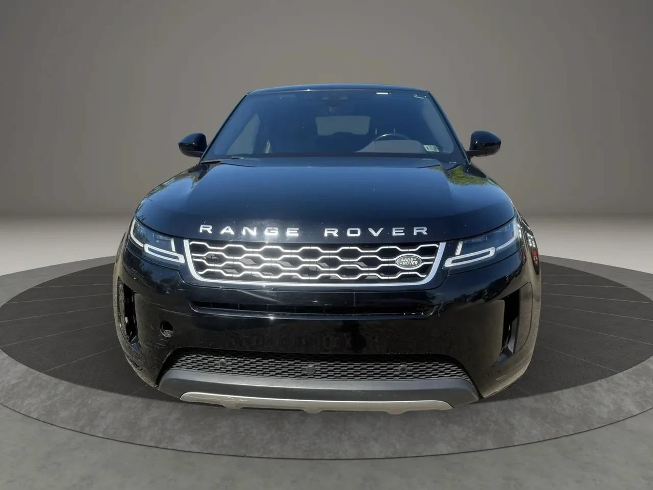 Used 2020 Land Rover Range Rover Evoque SE AWD/4WD image 2