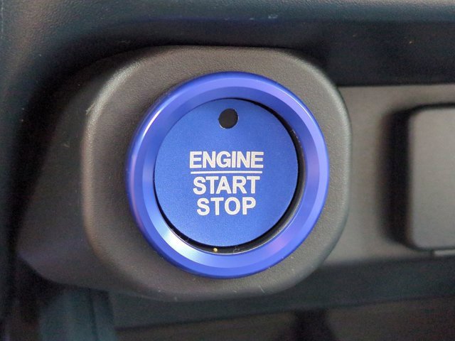 Used 2025 Ford Maverick Lariat image 29