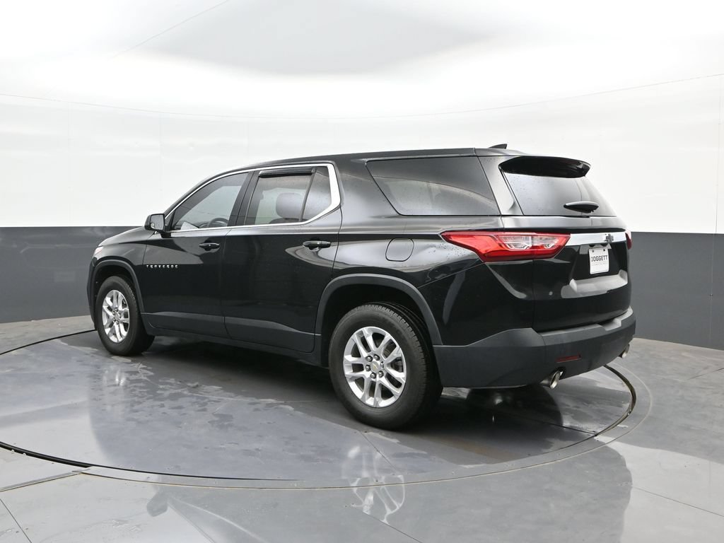 Used 2021 Chevrolet Traverse LS FWD image 5