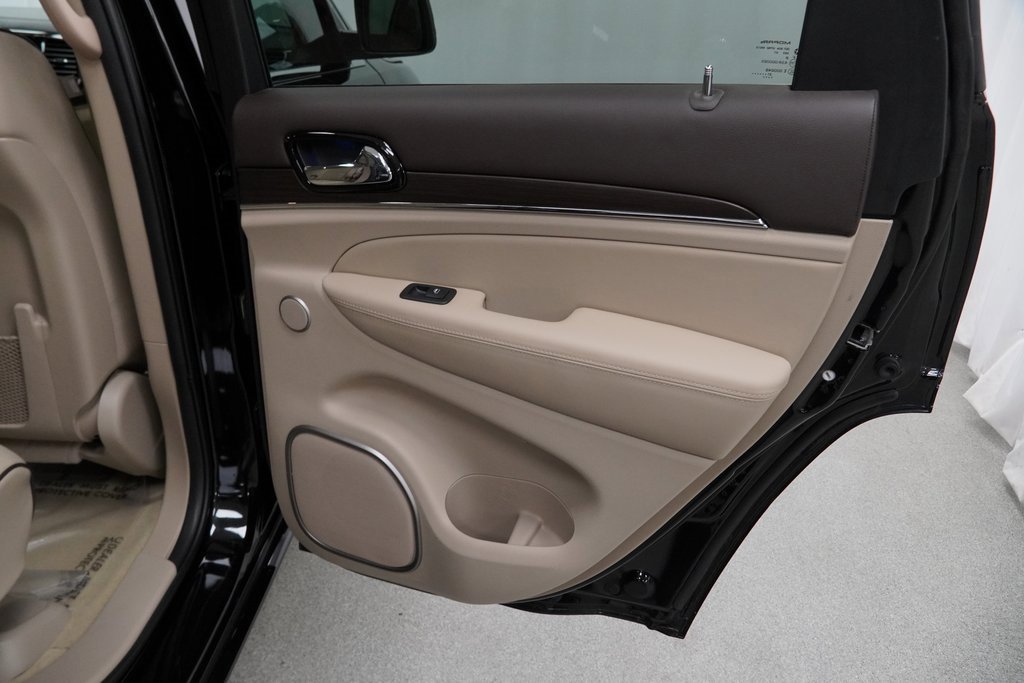 Certified 2021 Jeep Grand Cherokee Overland image 47