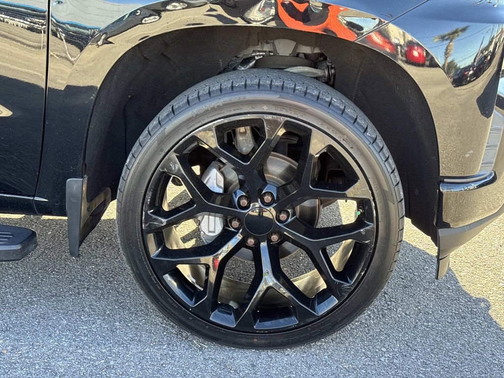 Certified 2019 Chevrolet Silverado 1500 Custom w/ Custom Value Package image 4