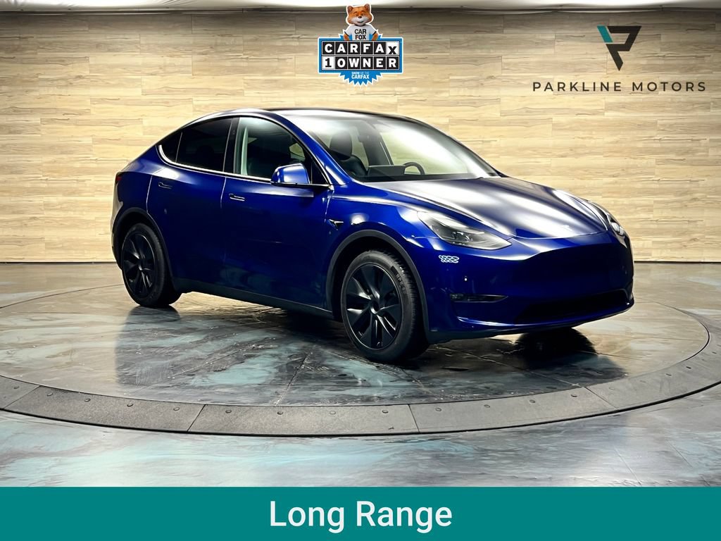 Used 2025 Tesla Model Y Long Range AWD/4WD image 1