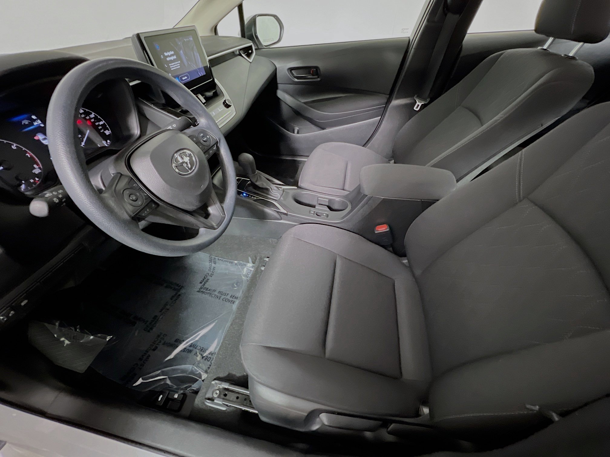 Used 2024 Toyota Corolla LE image 15