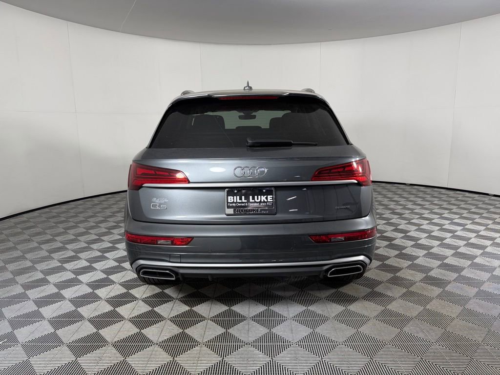 Used 2024 Audi Q5 e Premium Plus w/ Premium Plus Package image 7