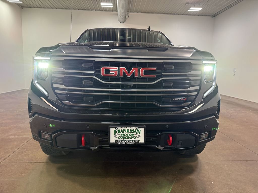 Used 2024 GMC Sierra 1500 AT4 w/ Technology Package image 41